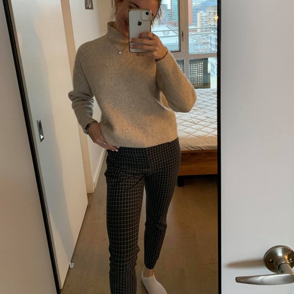 Calvin Klein Checkered Pants (size S) - Picture 2 of 7